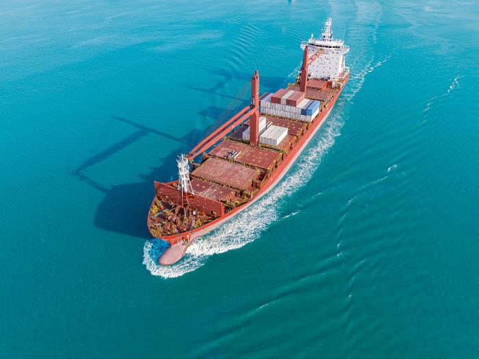 青岛天铁物贸国际物流有限公司简单的公开资料