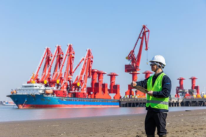 深圳市宏太阳物流有限公司简要材料