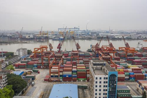 中国四川成都到新加坡快船专线直达海运线