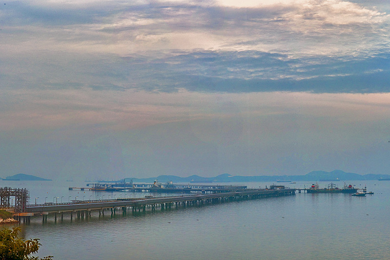 上海到纽卡斯尔客机腹舱带货