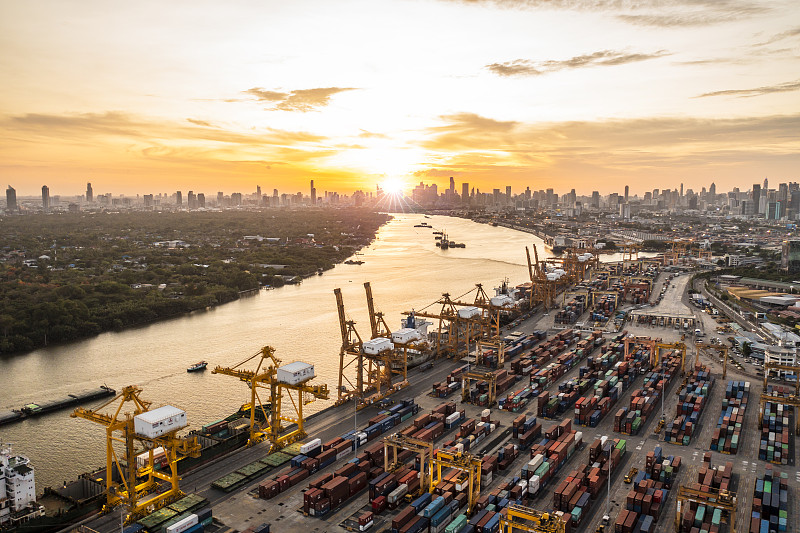 经过杭州枸杞寄到英国赫尔