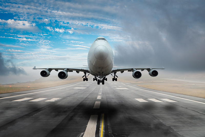 中国江苏苏州到俄罗斯危险品国际运输