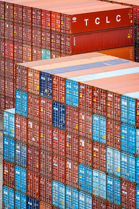 从中国乌鲁木齐把大件包裹邮寄到英国斯特林