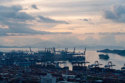 中国厦门到英国伍尔弗汉普顿整柜海运冷链保障专线