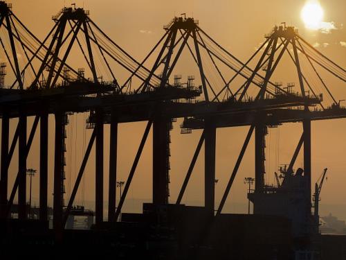 中国河南郑州到俄罗斯超限货物运输专属货轮路径