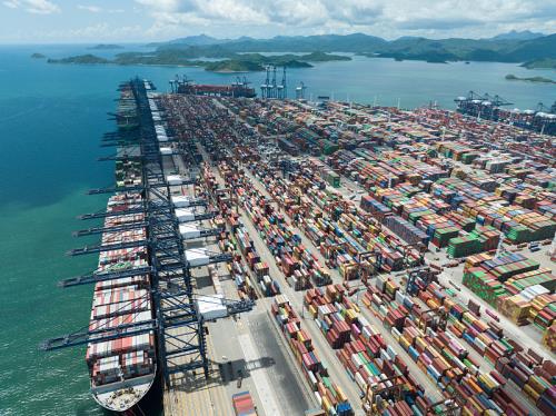 中国湖北武汉到美国快船专线专属货轮路径