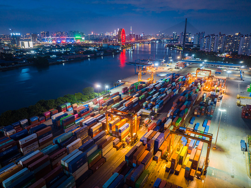 经过中国南京将敏感物品邮寄到英国伍尔弗汉普顿