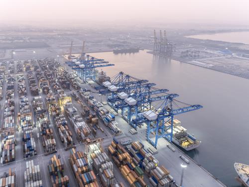 中国广东东莞到波兰海铁联运专属货轮路径