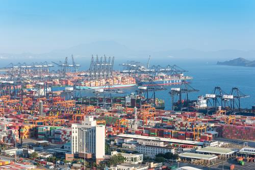 广州到英国班轮运输专属船舶航路