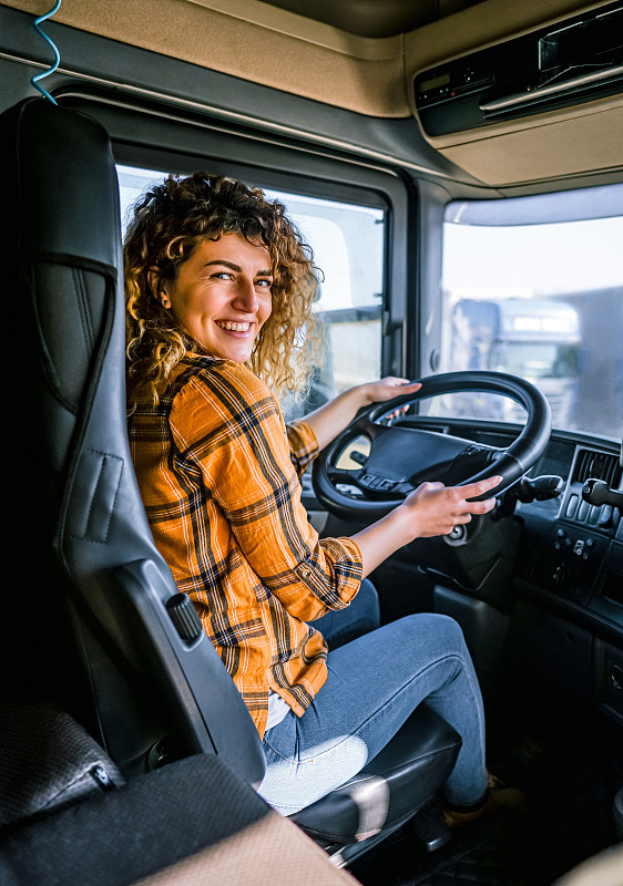 基于中国昆明把酸辣粉邮寄到英国赫尔 基于中国昆明把酸辣粉邮寄到英国赫尔