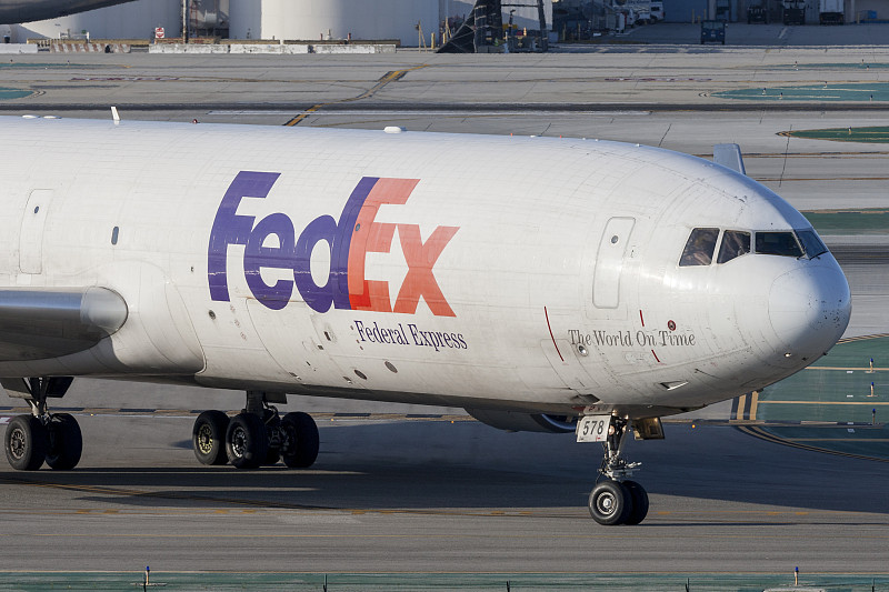 深圳到英国格拉斯哥全货机专线