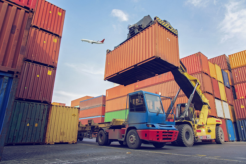 上海市到英国诺丁汉超大件拆卸空运