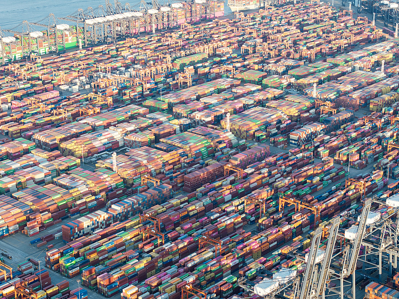 中国寄快递到瑞士要多久？寄快递到瑞士怎么收费？