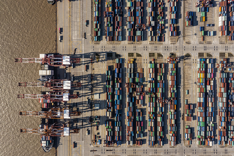 淘宝商品转运到瑞士，淘宝包裏集运到瑞士要多少钱?