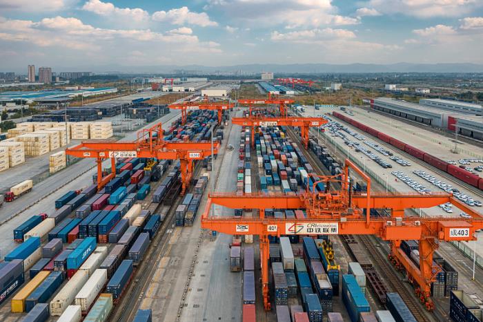 10kg包裹从中国寄到法国选哪种运输方式最合算 10kg包裹从中国寄到法国选哪种运输方式最合算