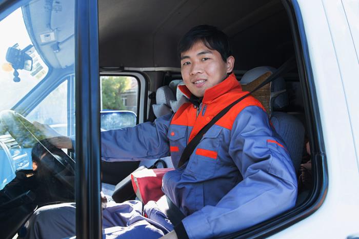 国际小包物流怎么收费？从计费逻辑到省钱实操一步看懂