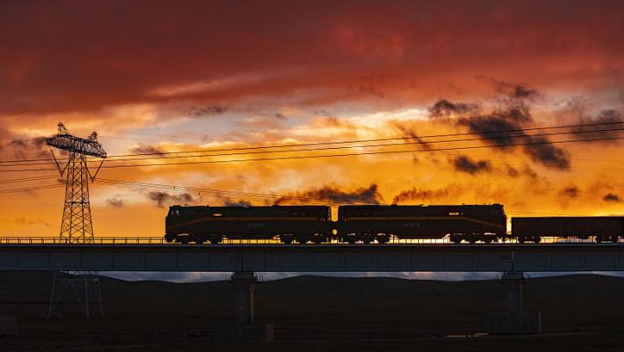 中国到加拿大快递要多少钱 中国到加拿大快递要多少钱
