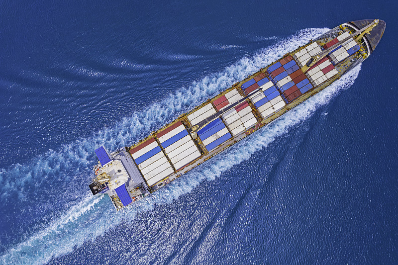 从义乌寄仿牌产品到国外用什么快递好?