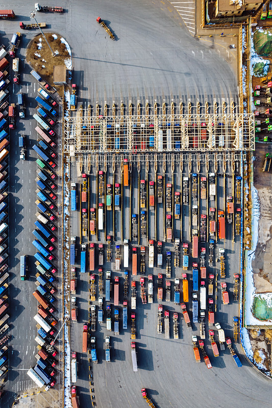 东莞长安哪家EMS国际快递价格便宜?