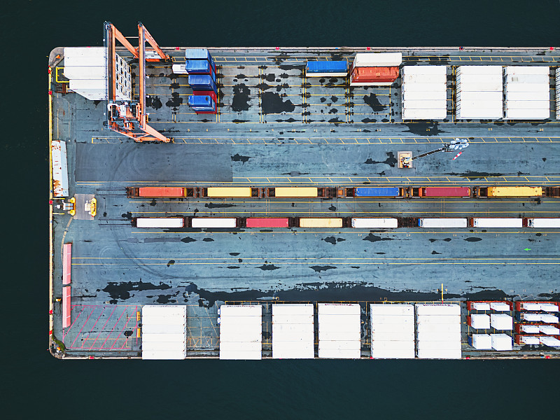 东莞东城哪家跨境物流有上门取件服务?