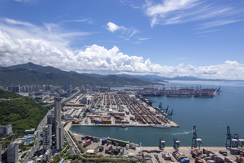 从国内寄东西到捷克，用什么快递比较好？