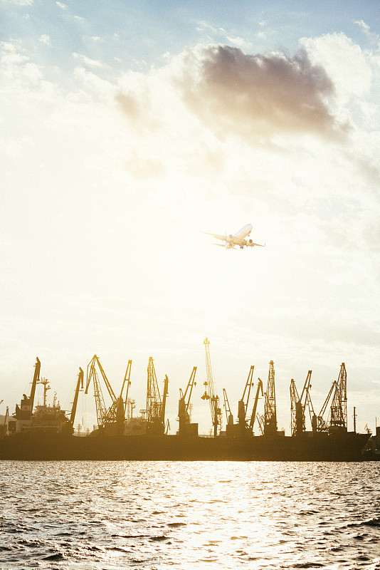 天峨县帅腾物流有限责任公司 天峨县帅腾物流有限责任公司