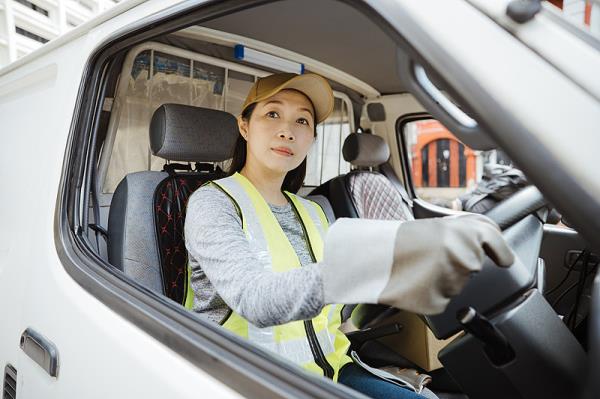 广西路鼎寄物流有限公司