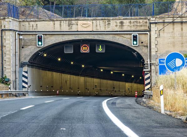 扎兰屯市滴答物流有限责任公司