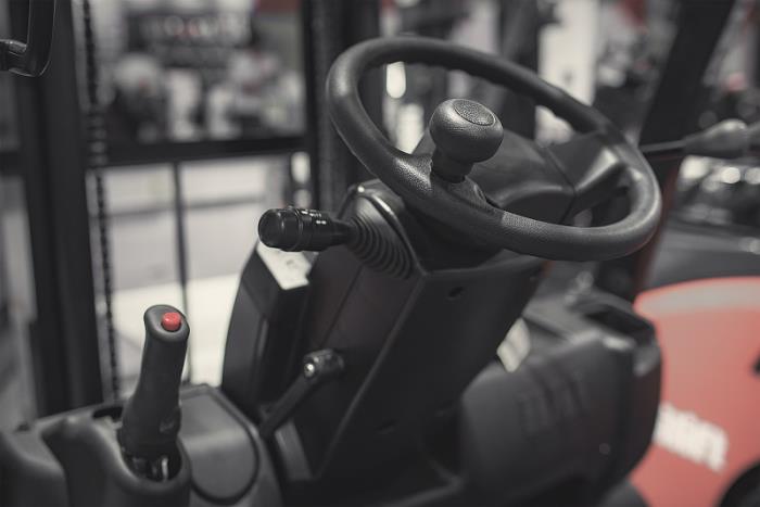 世纪华泰国际物流（深圳）有限公司