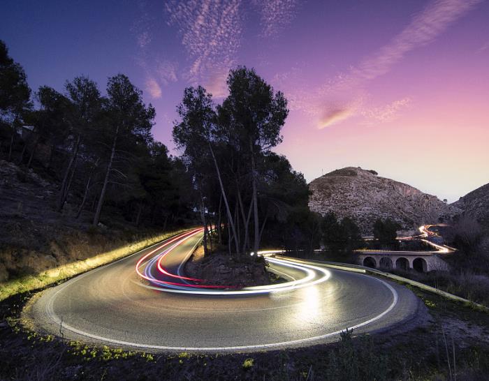 深圳市朗谦商贸物流有限公司