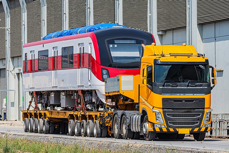 广西德保尊牛物流有限公司