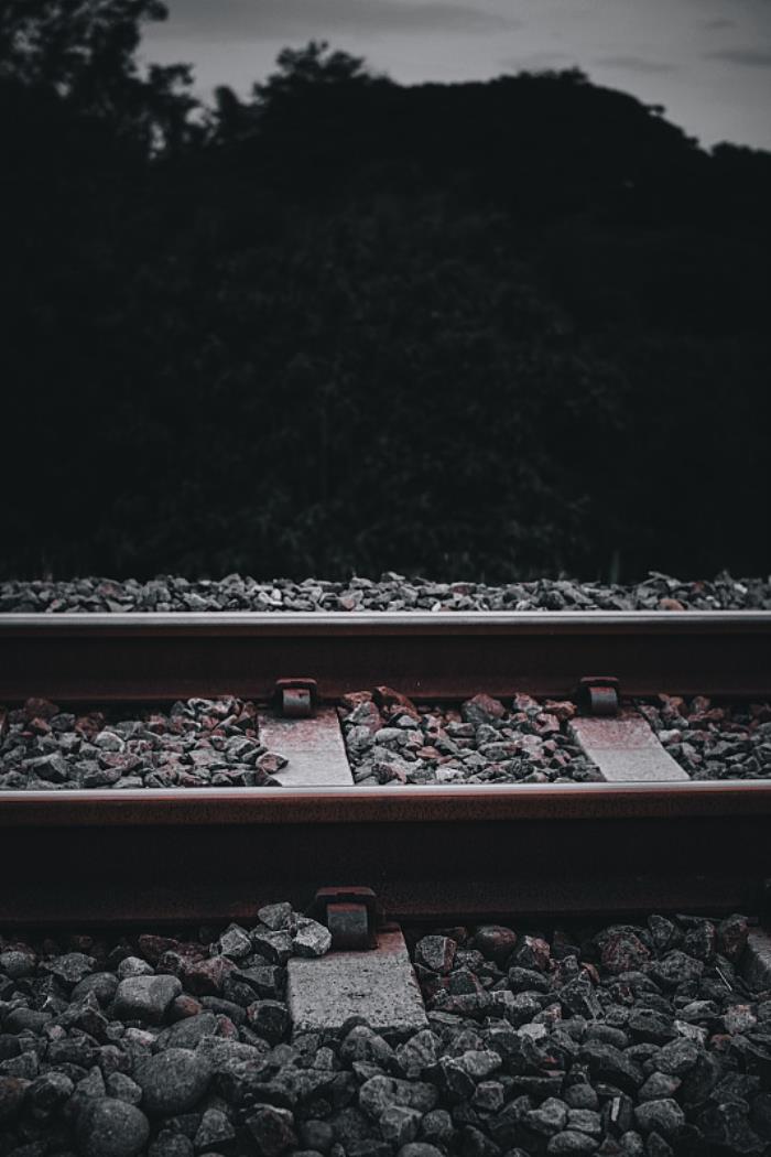 深圳市华硕物流有限公司