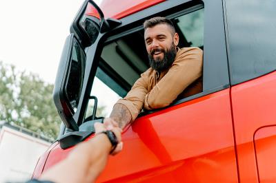 深圳市旭通达物流有限公司