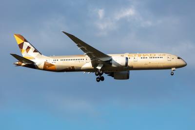 鼎晟国际物流（深圳）有限公司