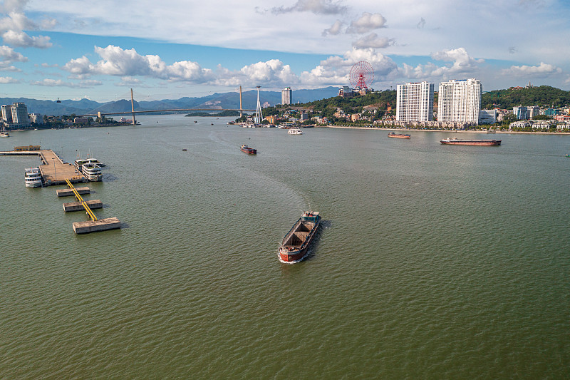 从国内寄快递到澳洲哪个渠道便宜？