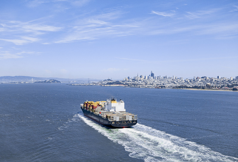 邮寄澳大利亚快递 (澳大利亚方舟快递到中国每kg多少钱)