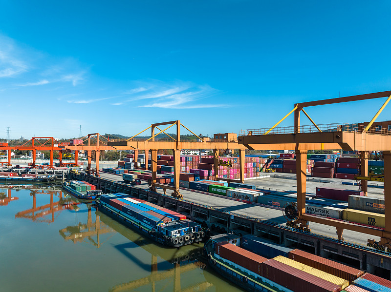 搬家海运澳洲适合寄什么避坑指南